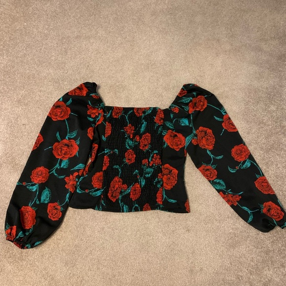Rose Print Top - Picture 3 of 7